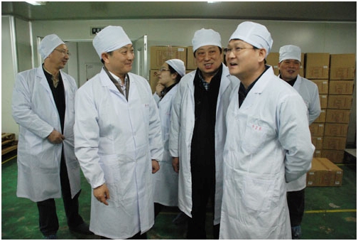 國家藥監(jiān)局領導視察仁和集團